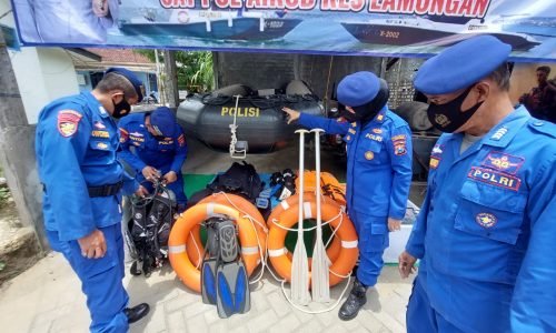 Antisipasi Bencana Satpolairud Polres Lamongan Dirikan Posko SAR