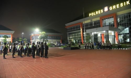 Polres Gresik Terjunkan Puluhan Personel Gelar Patroli Berskala Besar