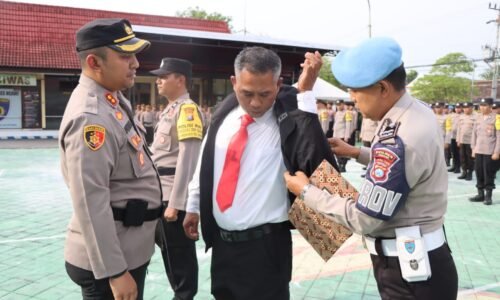 Ikat Keharmonisan dan Kedekatan Masyarakat, Polres Ngawi Bentuk Polisi RW