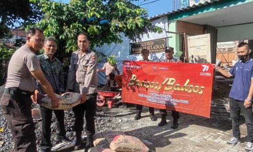 Polsek Klojen Sambut Hari Bhayangkara Dengan Bhakti Sosial Bersama Masyarakat