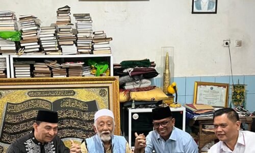 Andra Soni-Dimyati Langsung Silaturahmi ke Abuya Muhtadi dan Murtadho Setelah Dapat Nomor Urut